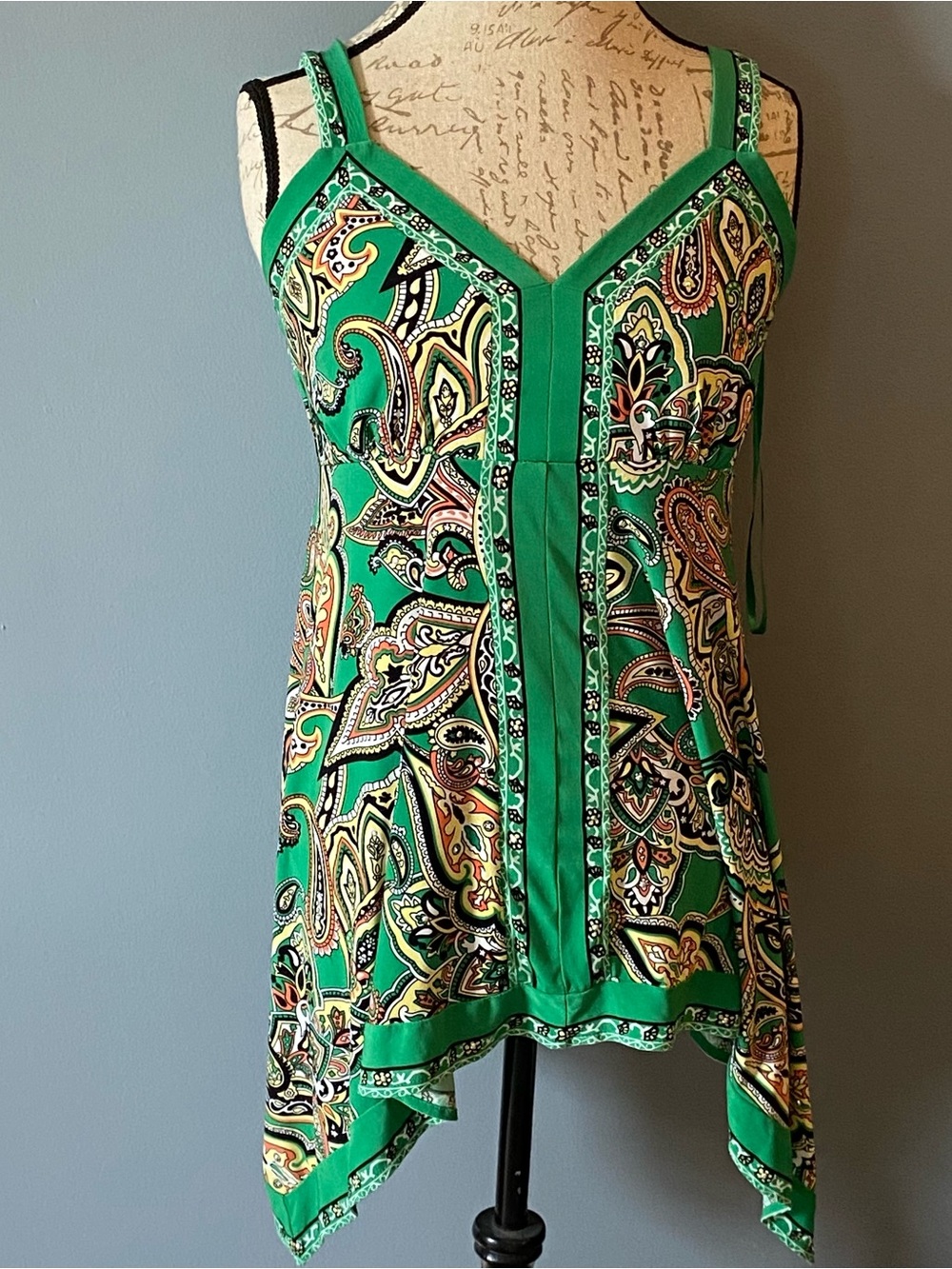 INC International Concepts Top Womens L Paisley Green Silver Sequins Tank Summer